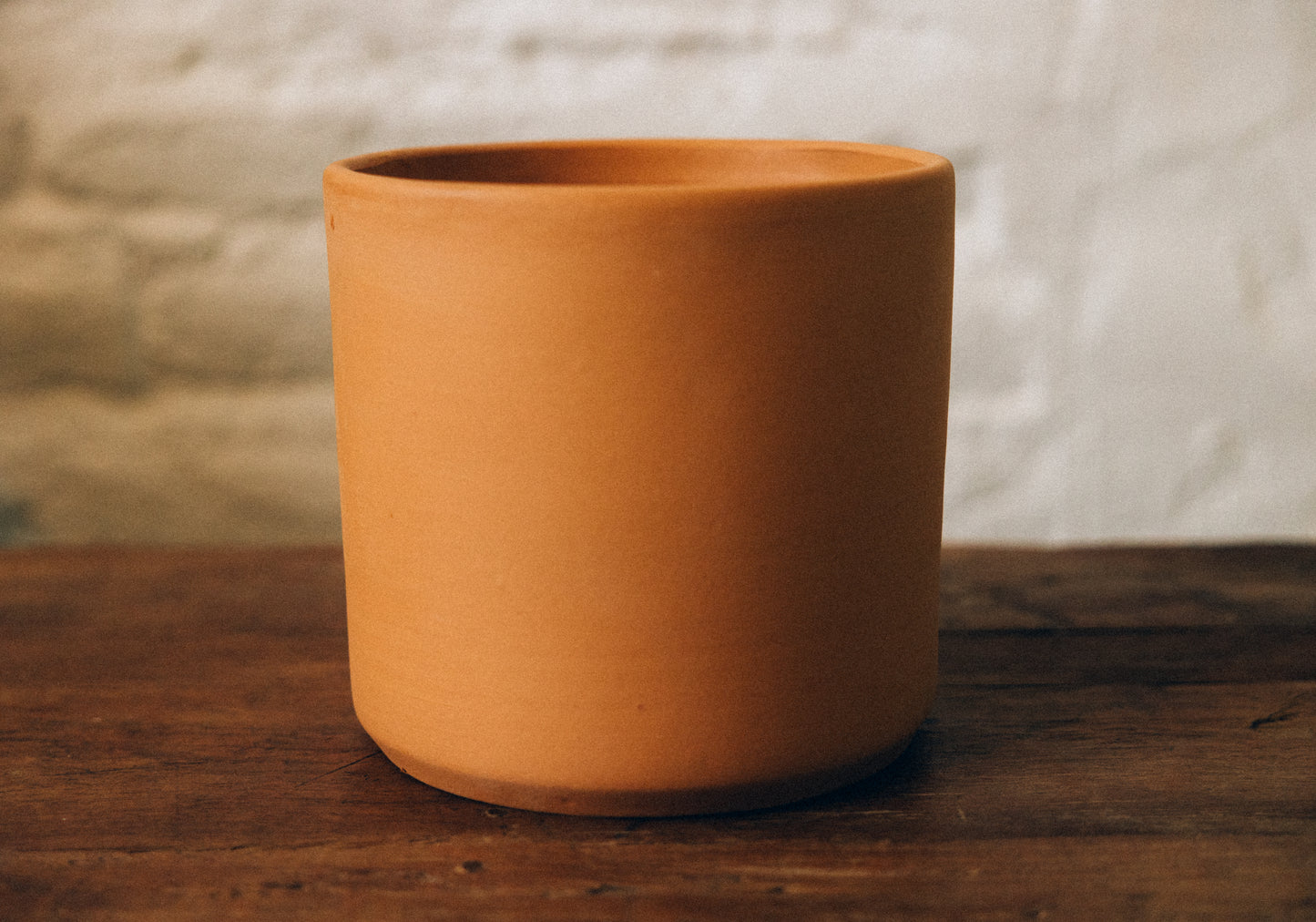 Classic Earthenware Cylinder -Clay 6"